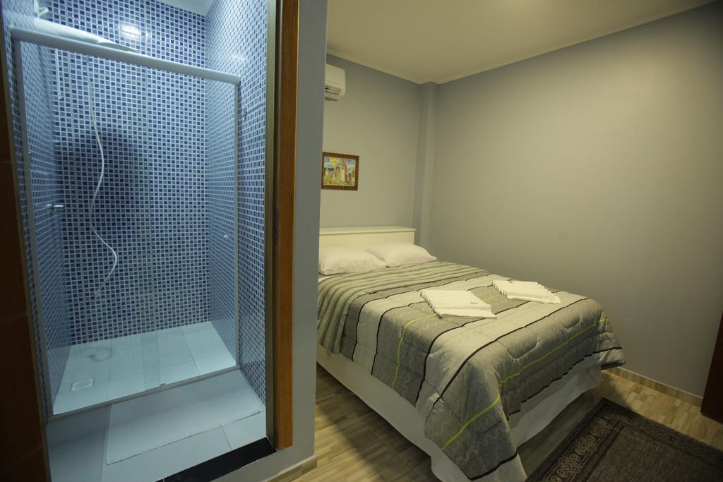 Iguassu Flats Hotel ฟอสดูอีกวาซู ภายนอก รูปภาพ