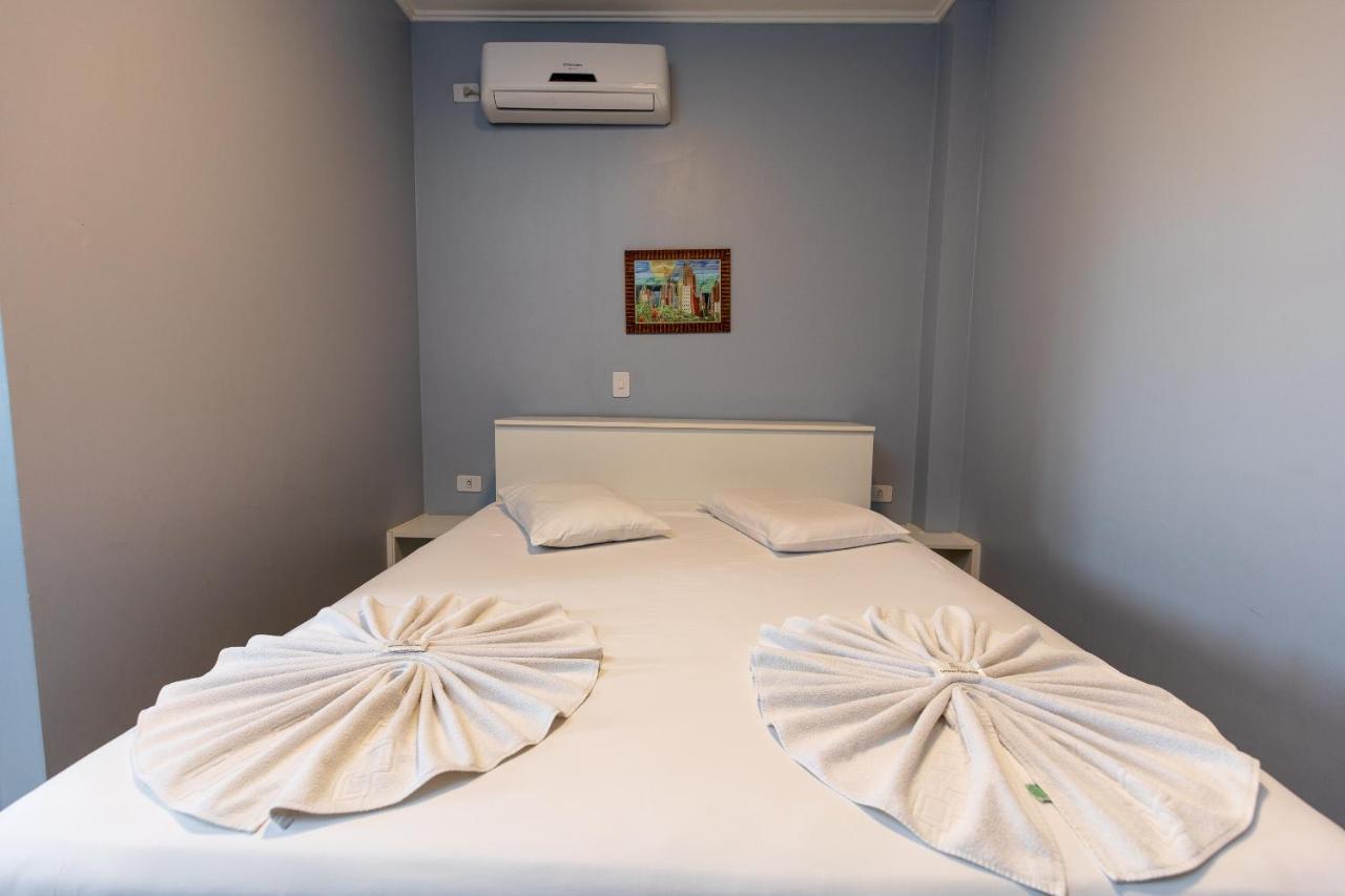 Iguassu Flats Hotel ฟอสดูอีกวาซู ภายนอก รูปภาพ