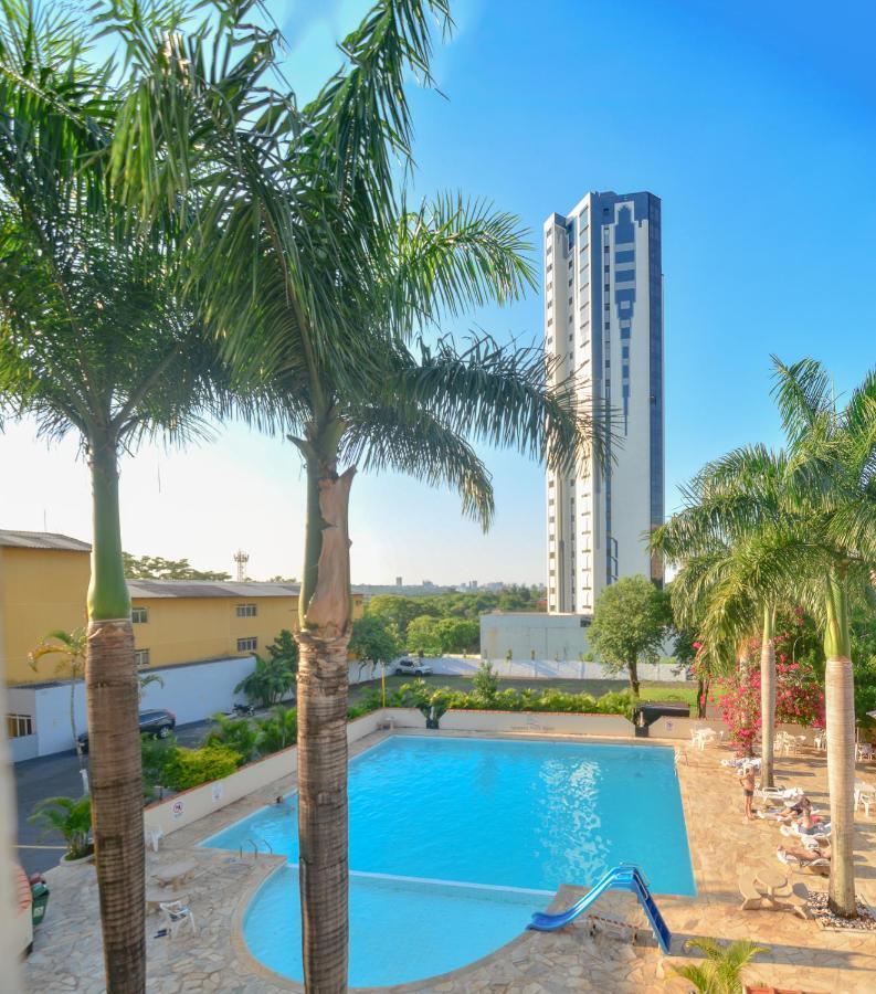 Iguassu Flats Hotel ฟอสดูอีกวาซู ภายนอก รูปภาพ